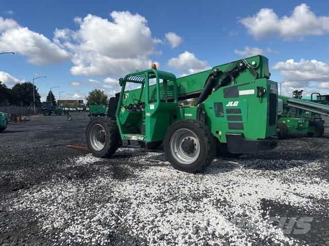 JLG 8042 伸縮臂操作車