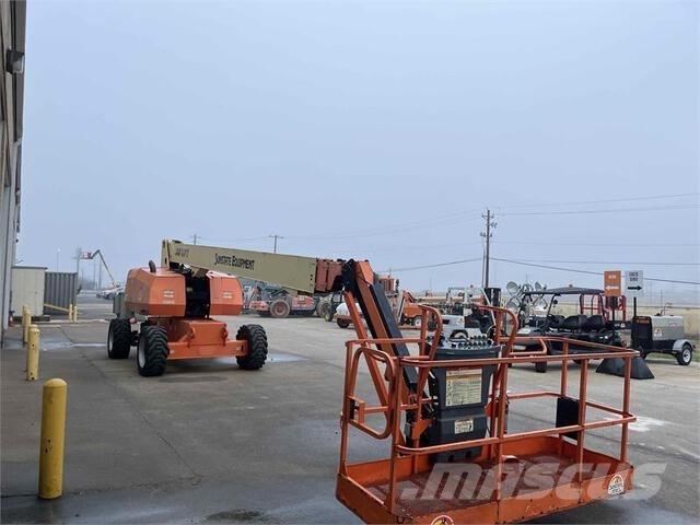 JLG 860SJ 伸縮臂高空作業車