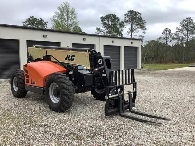 JLG 943 伸縮臂操作車