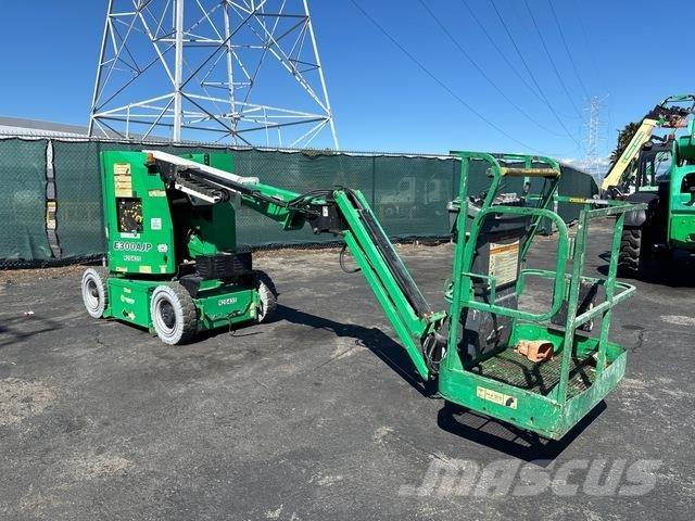 JLG E300 AJP 曲臂高空作業車