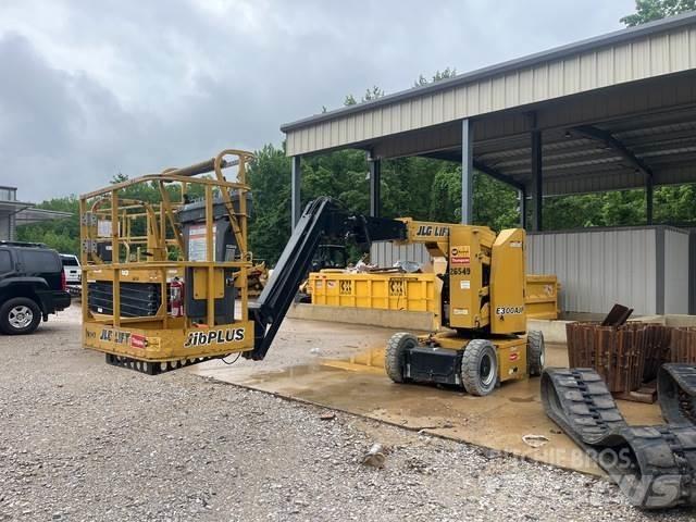 JLG E300AJP 曲臂高空作業車