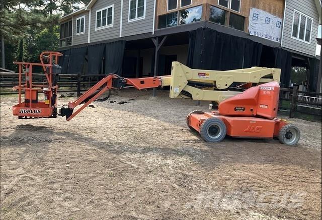 JLG E400AJPN 曲臂高空作業車