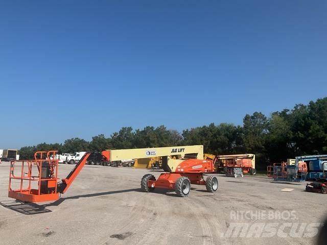 JLG E600JP 曲臂高空作業車
