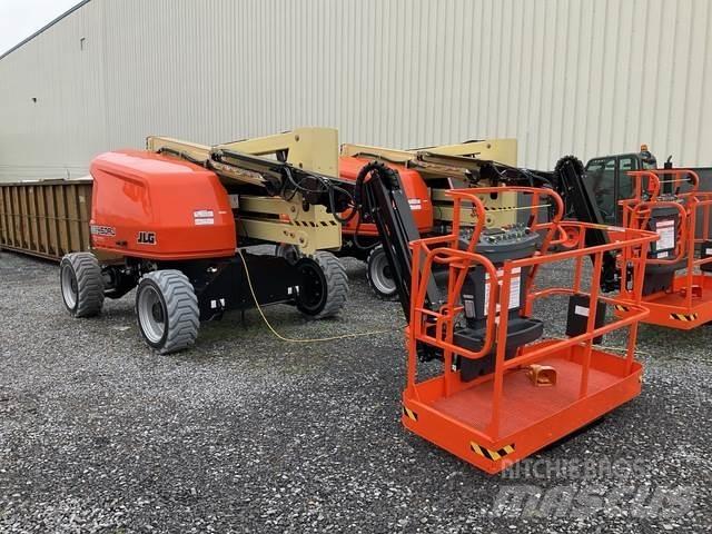 JLG EC450AJ 曲臂高空作業車