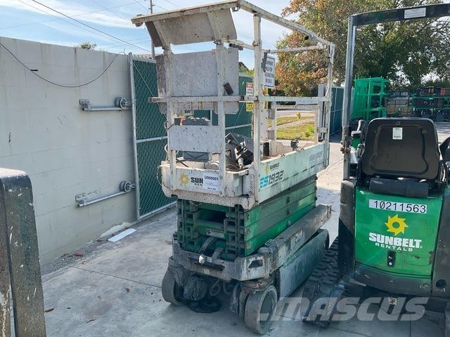 JLG ES1932 剪式升降機