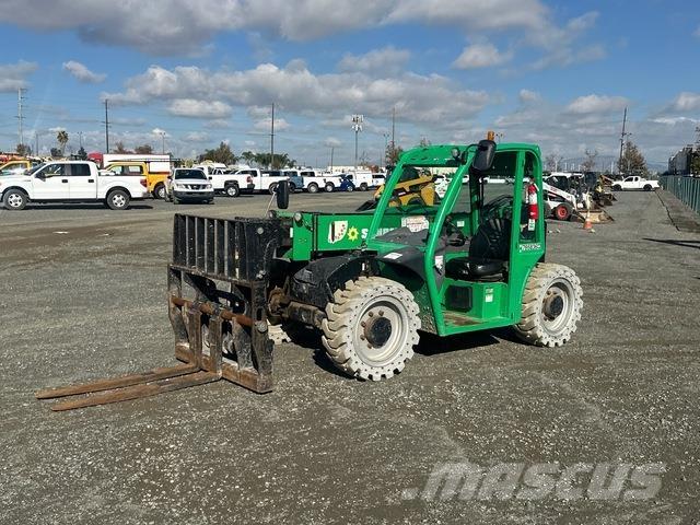 JLG G5-18A 伸縮臂操作車