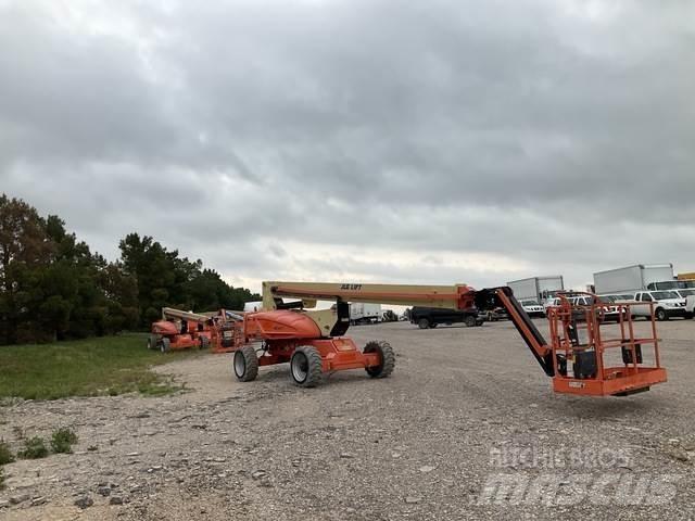 JLG M600JP 曲臂高空作業車