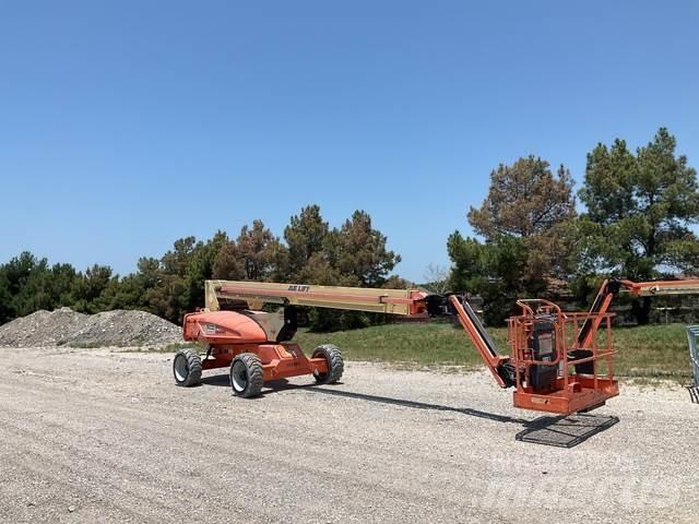 JLG M600JP 曲臂高空作業車