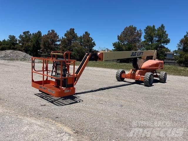 JLG M600JP 曲臂高空作業車