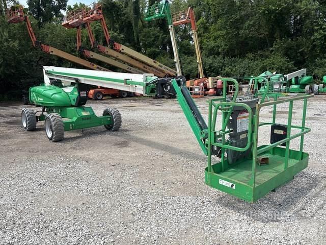 JLG M600JP 曲臂高空作業車
