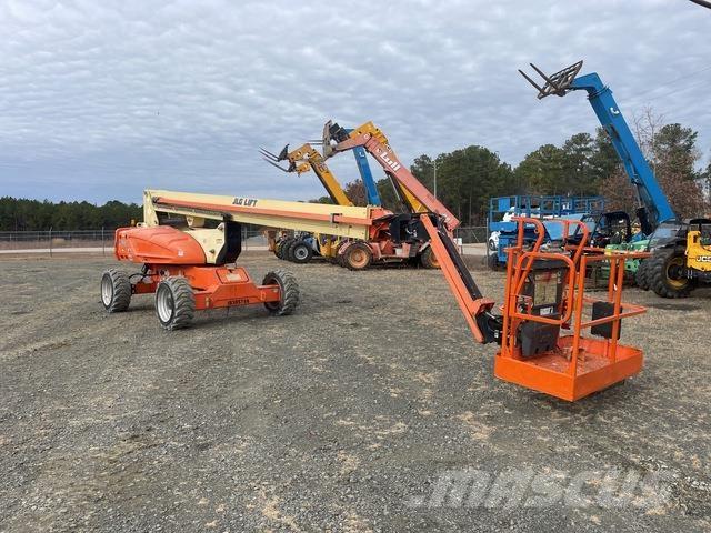 JLG M600JP 伸縮臂高空作業車