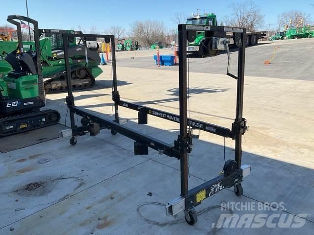 JLG Straddle 其他