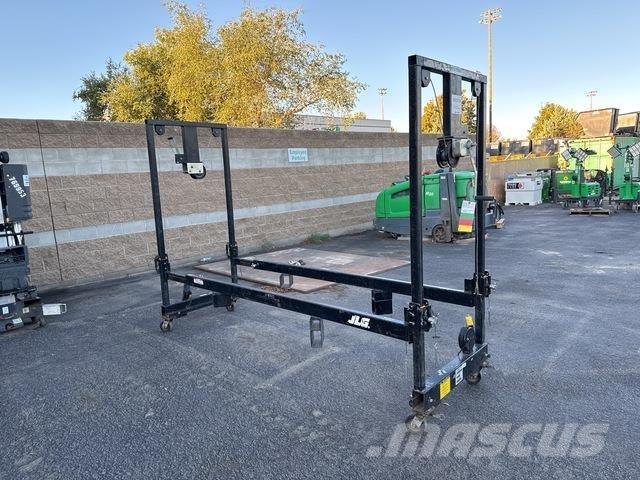 JLG Straddle 其他