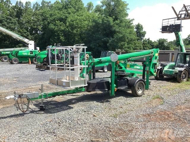 JLG T-350 拖車裝載高空作業平台