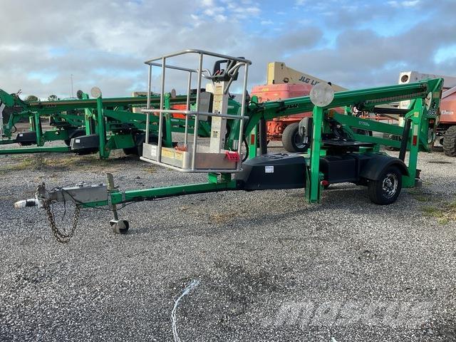 JLG T350 拖車裝載高空作業平台