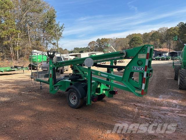 JLG T350 拖車裝載高空作業平台