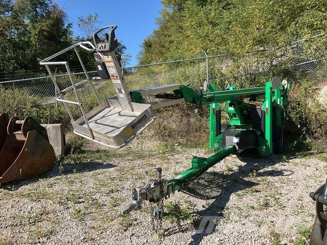 JLG T500J 拖車裝載高空作業平台