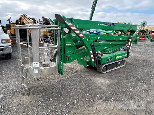 JLG X700AJ 曲臂高空作業車