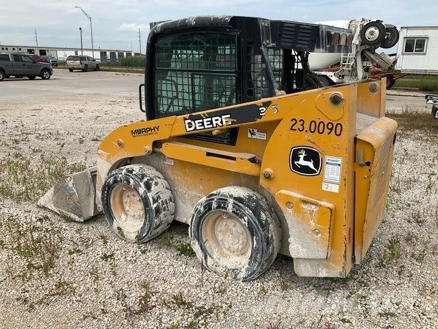 John Deere 315 滑移轉向裝載機