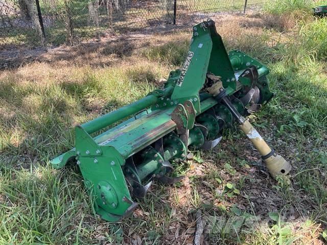 John Deere 665 其他