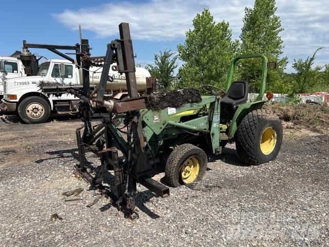 John Deere 750 小型曳引機