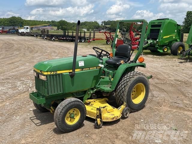 John Deere 770 小型曳引機