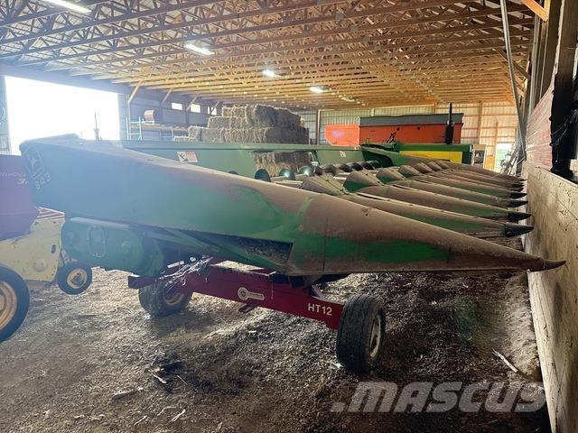 John Deere 843 其他耕耘機和配件