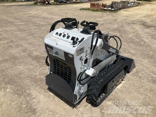 JQ Power JQ400 滑移轉向裝載機