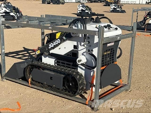 JQ Power JQ400 滑移轉向裝載機