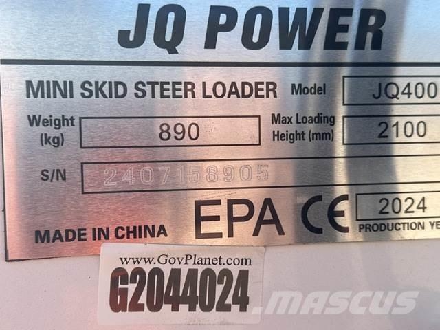 JQ Power JQ400 滑移轉向裝載機