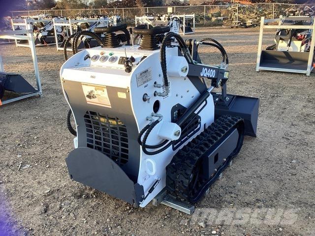 JQ Power JQ400 滑移轉向裝載機
