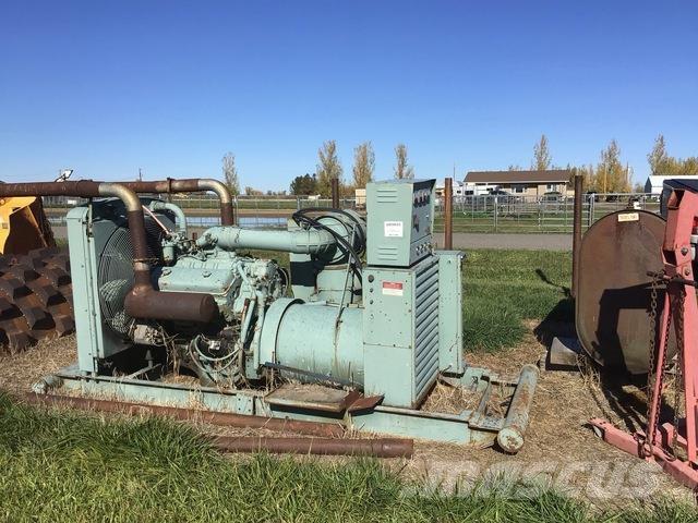 Kato  柴油發電機