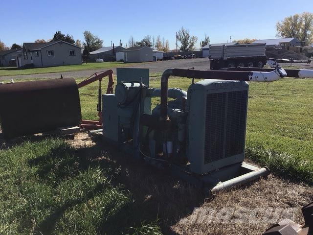 Kato  柴油發電機