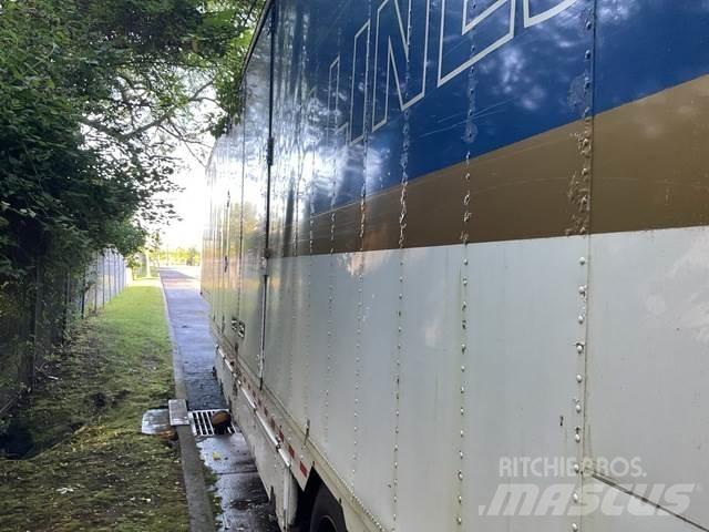  Kentucky 箱體拖車