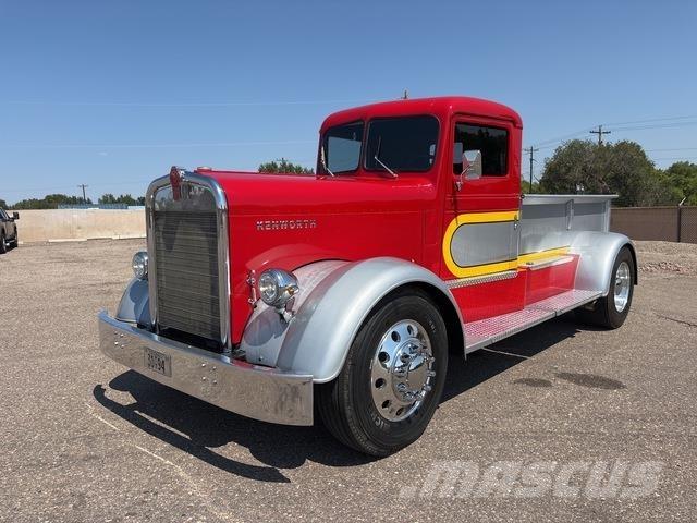 Kenworth  皮卡.傳統半斗卡車/側卸板