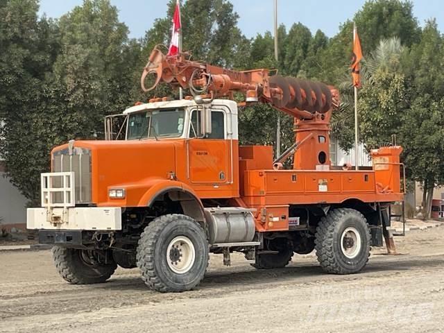 Kenworth C500 移動式鑽機車