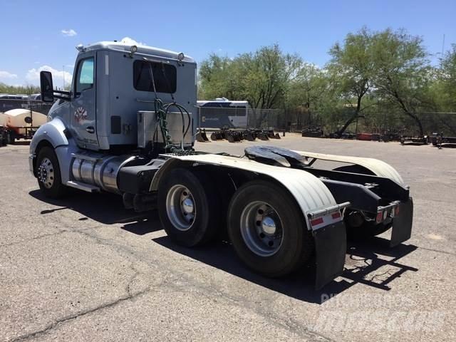 Kenworth T-680 曳引機組件
