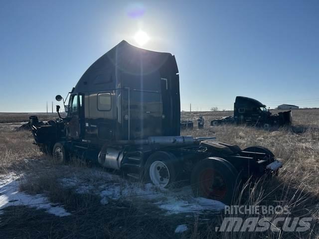 Kenworth T2000 曳引機組件