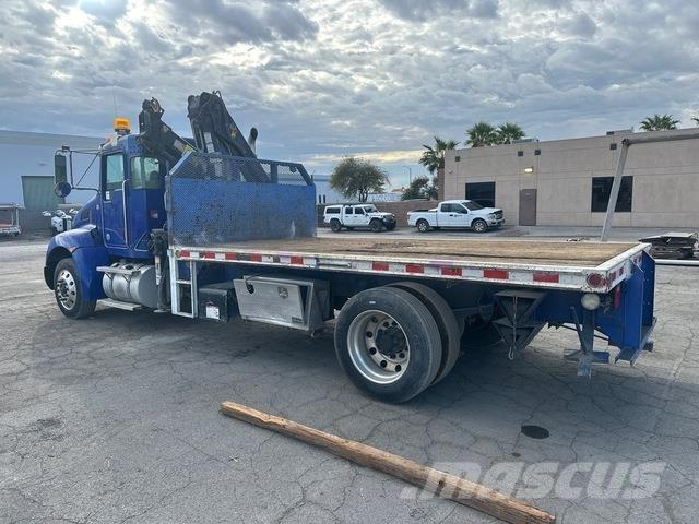 Kenworth T270 起重機卡車