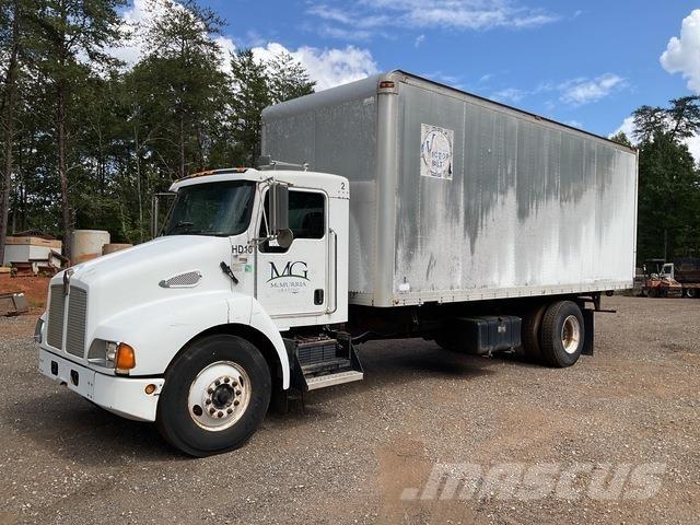 Kenworth T300 貨箱式卡車