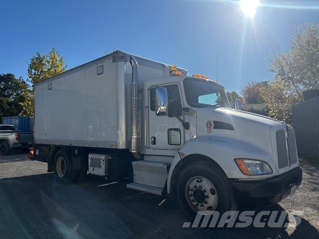 Kenworth T300 運油車