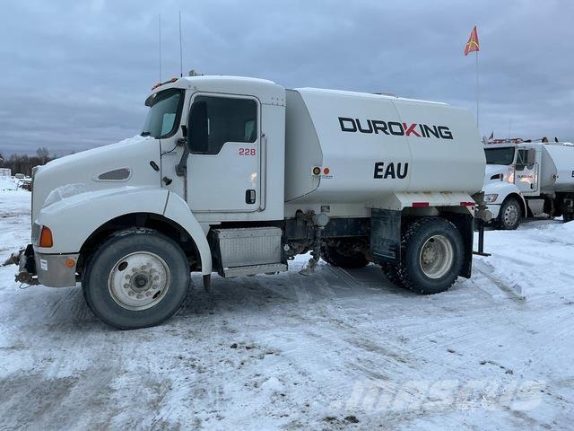 Kenworth T300 水車