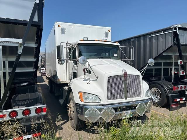 Kenworth T370 貨箱式卡車