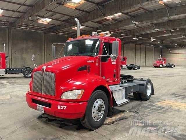 Kenworth T370 曳引機組件