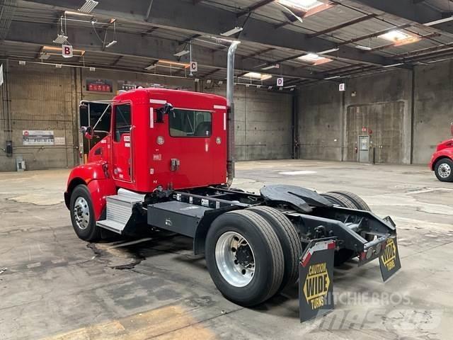 Kenworth T370 曳引機組件