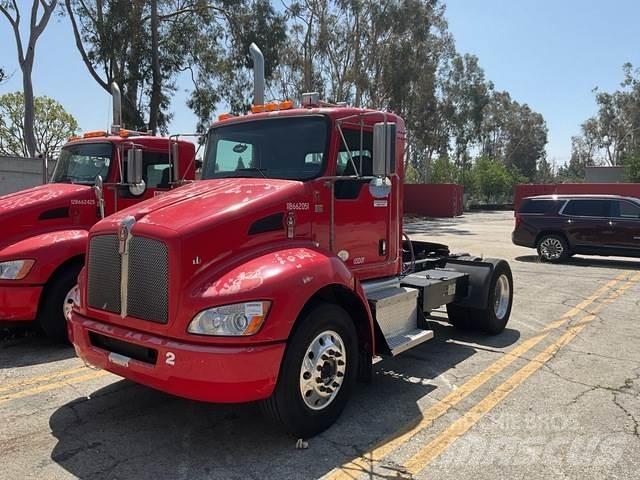 Kenworth T370 曳引機組件