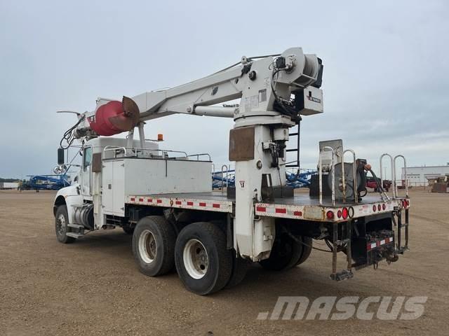 Kenworth T370 移動式鑽機車