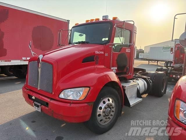 Kenworth T370 曳引機組件