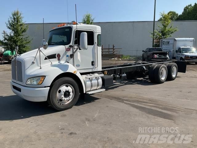 Kenworth T370 駕駛室與內部