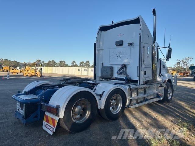 Kenworth T409 曳引機組件